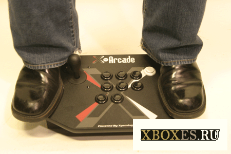 X-Arcade представила универсальный контроллер Solo